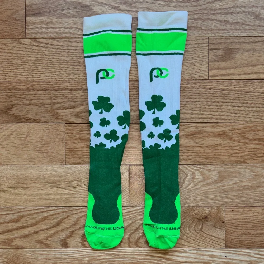 Pro Compression Socks - Picture 1 of 4